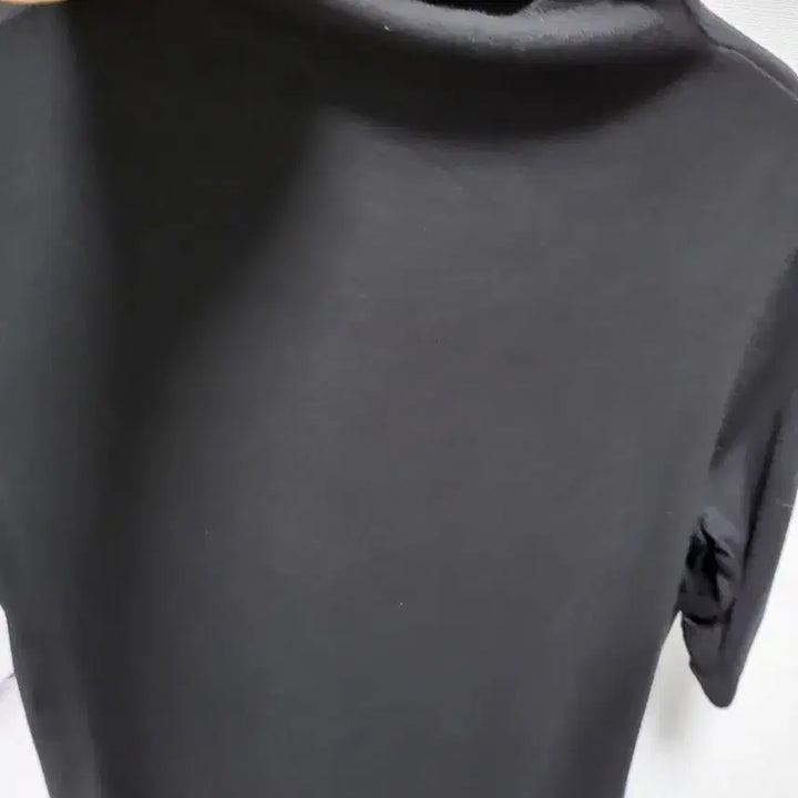 [BUNJANG] Black Tencel Short Sleeve Top / (새제품) 아주 부드러운 블랙 실켓 텐셀반소매 티~66