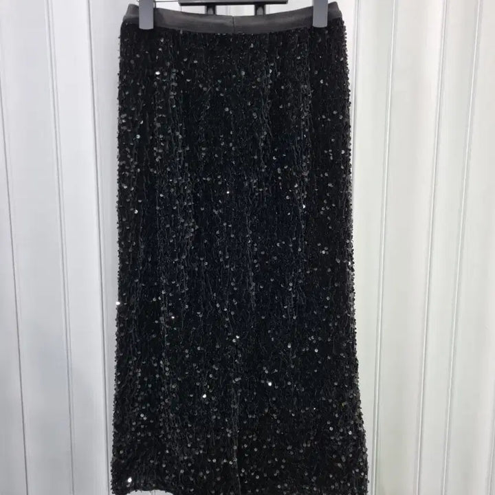 [BUNJANG] Black Sequin Long Skirt / 블랙 스팽글 롱 스커트