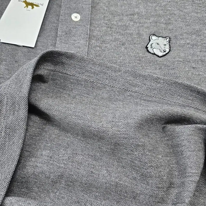 [BUNJANG] Maison Kitsune Fox Head Polo Shirt (Black/Gray) / NM46정품새상품>메종키츠네 폭스헤드 카라티 (블랙/그레이)