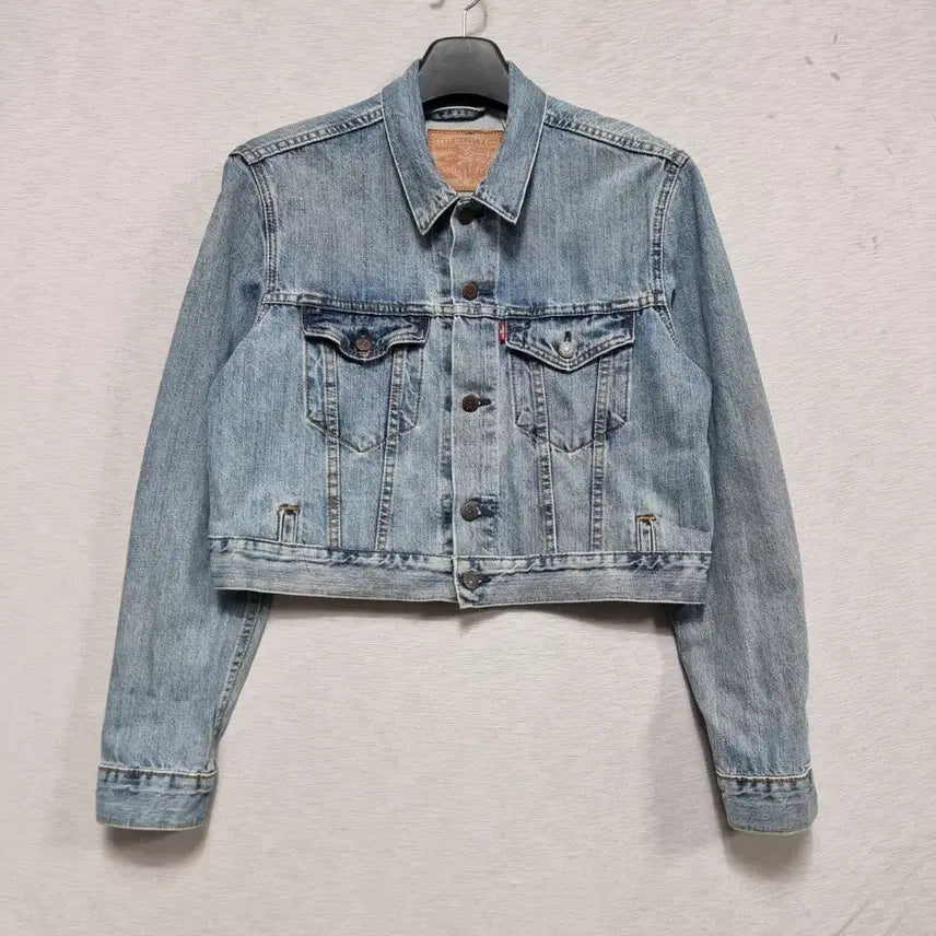 [SOLD OUT] ㅡ리바이스 커스텀 데님 크롭자켓 여66 ㅡ0331