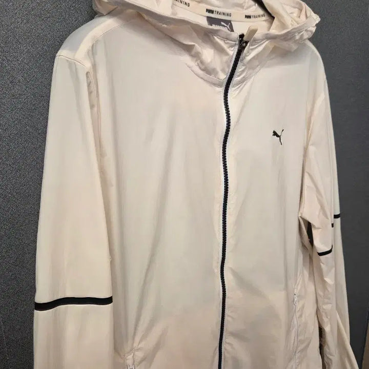 [BUNJANG] Puma Ultra-Lightweight Zip-Up Jacket (Spring/Summer) / 푸마 초경량집업 (봄.여름용)
