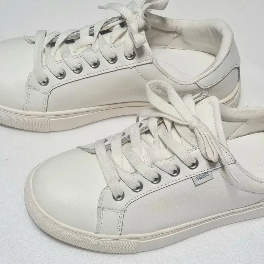 [BUNJANG] Spao White Sneakers - Size 230 / 슈펜 스니커즈 230