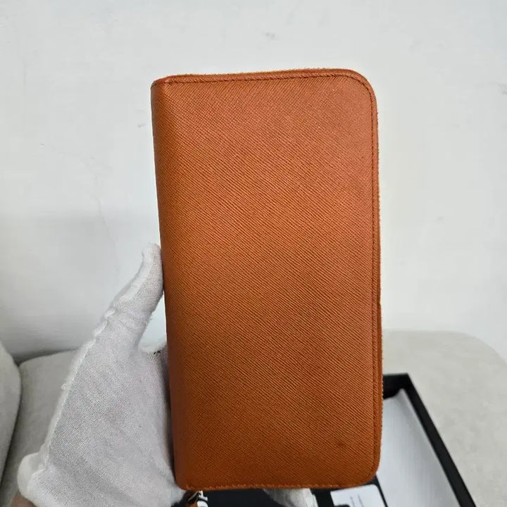 [BUNJANG] Prada Saffiano Zip Around Long Wallet / [보증서 정품] 프라다 사피아노 지퍼 장지갑