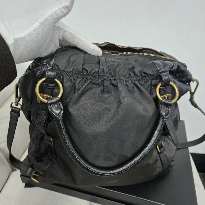[BUNJANG] Prada Gaufre Bag / [정품] 프라다 고프레백