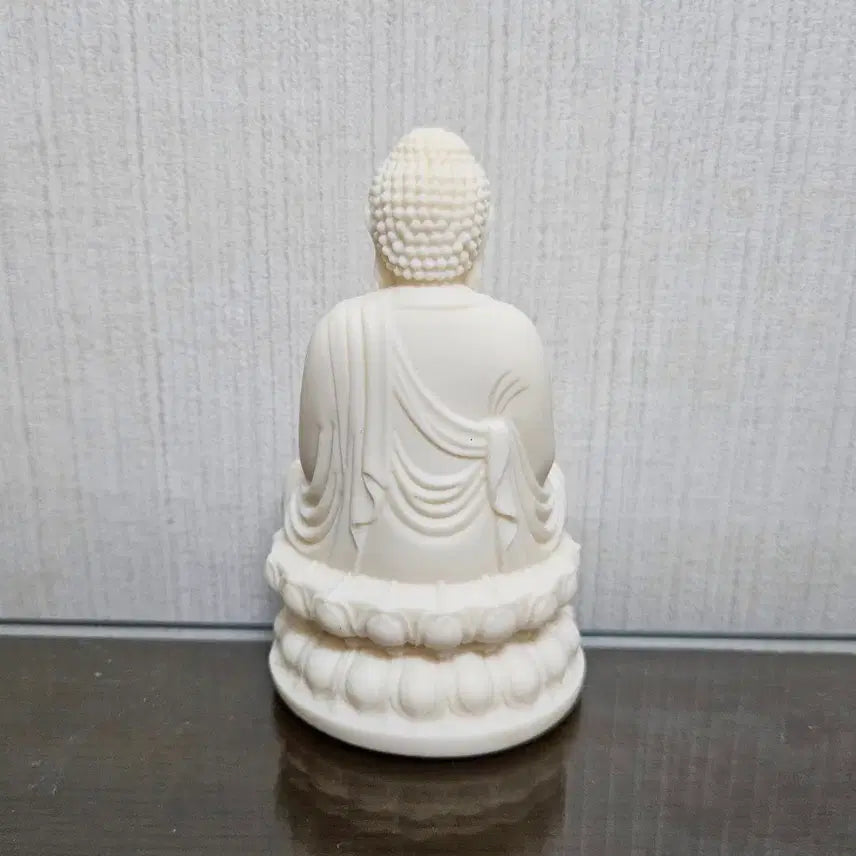 [BUNJANG] Buddha Shakyamuni Statue Resin Sculpture Ornament / 불교 석가모니 불상 조각상 인테리어 장식 소품 테이블 선반 수납 정리 현