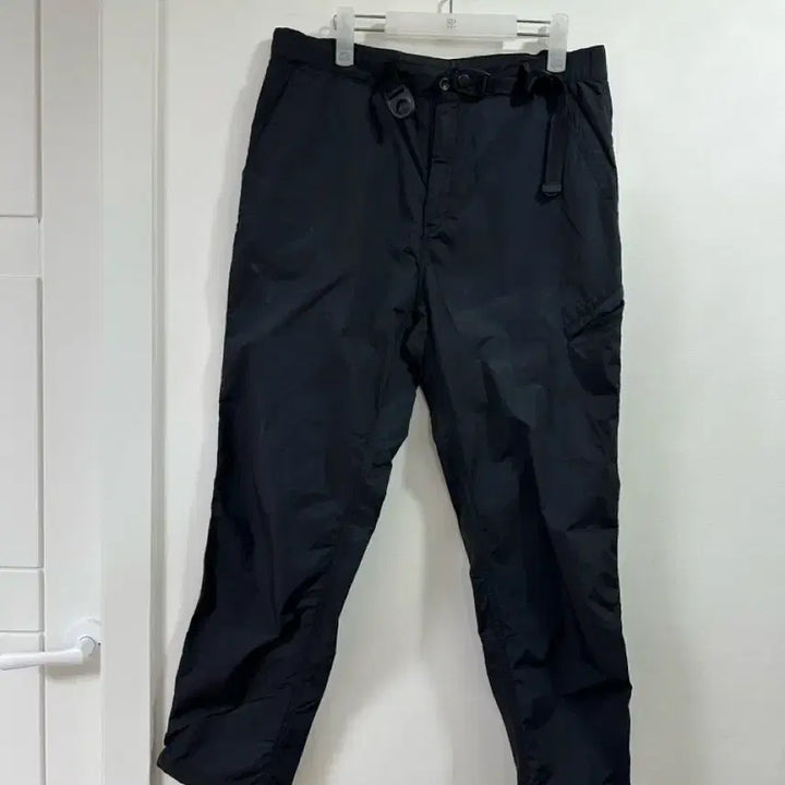 [BUNJANG] Unaffected Functional Pants / 언어펙티드 펀케이셔널 팬츠