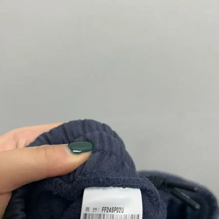 [BUNJANG] FIFA Navy Training Pants / FIFA 네이비 트레이닝 바지