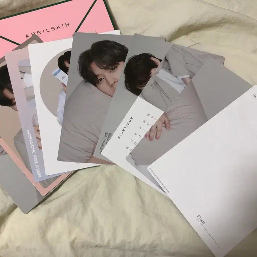[BUNJANG] Park Jihoon Aprilskin Postcard Set / 박지훈 에이프릴스킨 엽서세트