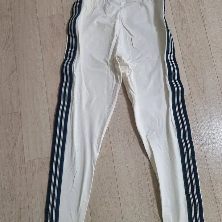 [SOLD OUT] 아디다스 레깅스