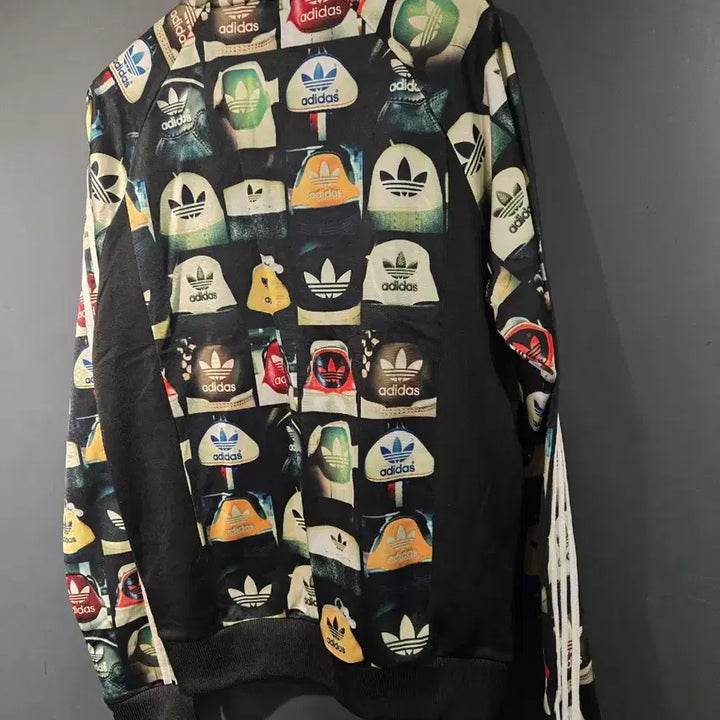 [BUNJANG] Adidas Three Stripes All-Over Print Track Top / 아디다스 삼선 트랙탑 올오버 프린팅