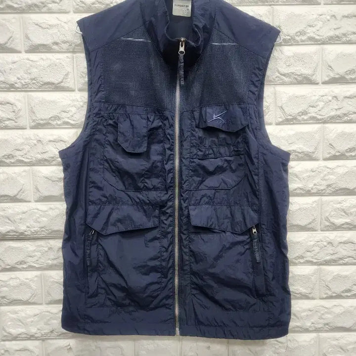 [BUNJANG] Komongt Outdoor Vest 95 / 코몽트 아웃도어 집업조끼 95사이즈 k552