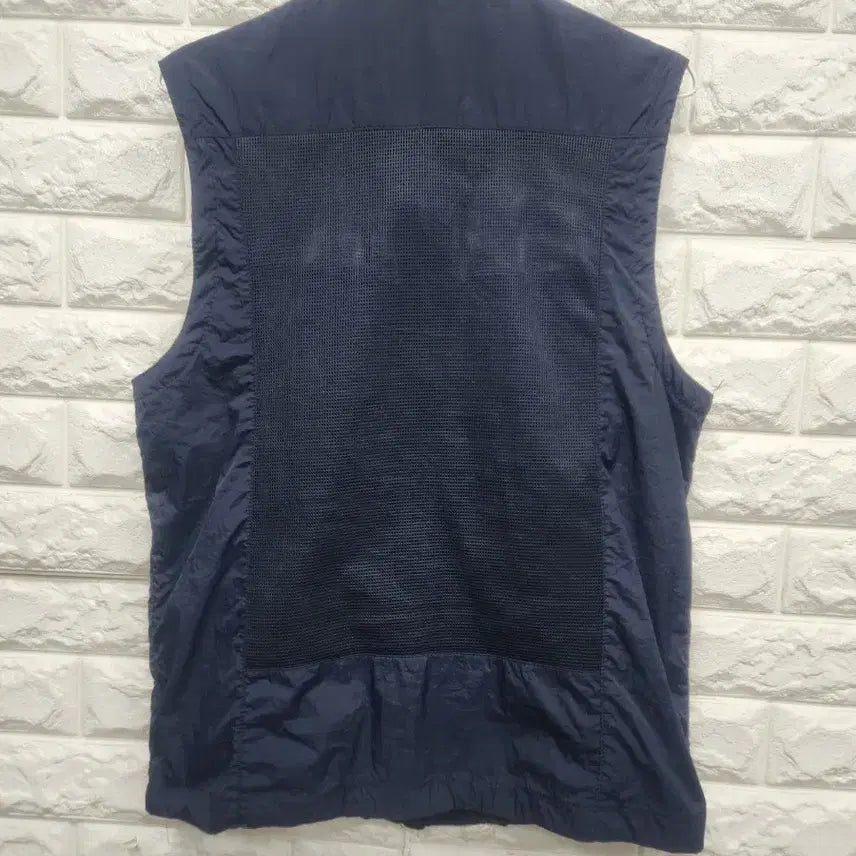 [BUNJANG] Komongt Outdoor Vest 95 / 코몽트 아웃도어 집업조끼 95사이즈 k552