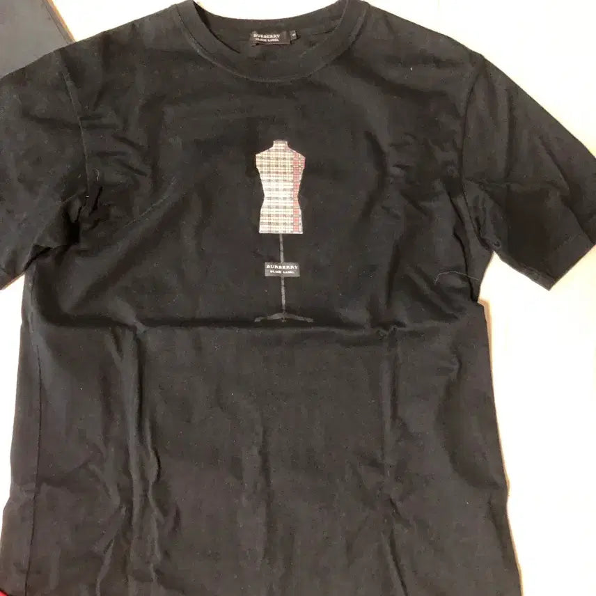 [BUNJANG] Burberry Mannequin T-Shirt / 버버리 마네킹티셔츠 100