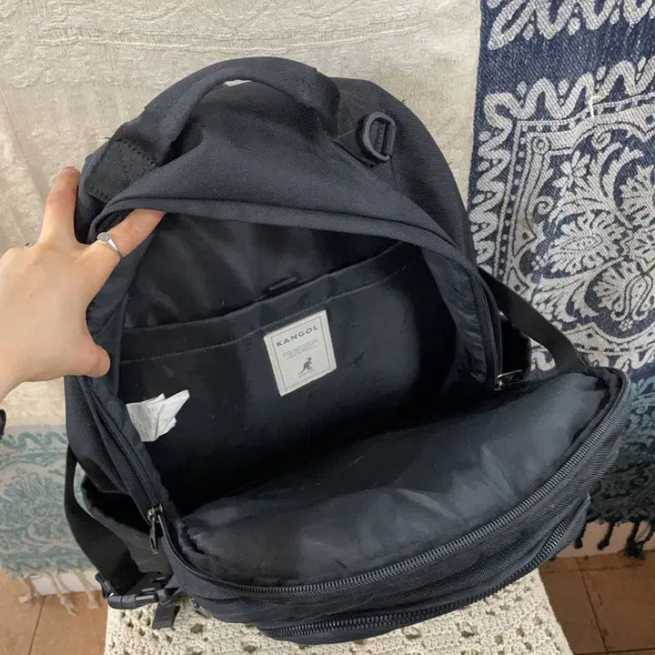 [BUNJANG] Kangol Black Backpack / [F] 캉골 블랙 신학기 백팩 학생용 책가방