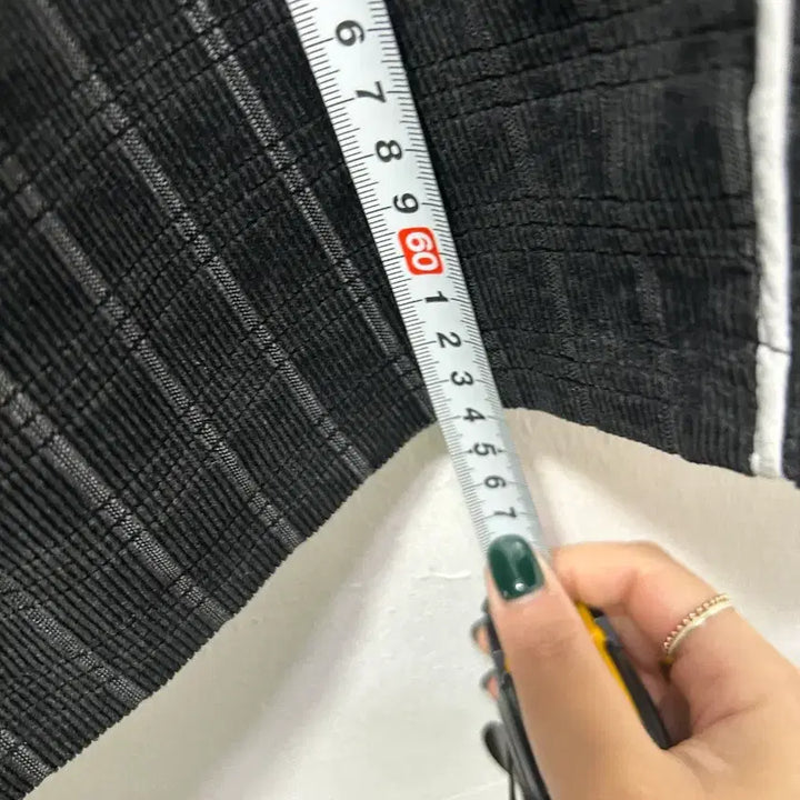 [BUNJANG] Black Check Pattern Wide Shorts Skirt F / 체크 패턴 블랙 반바지 와이드바지 스커트 F