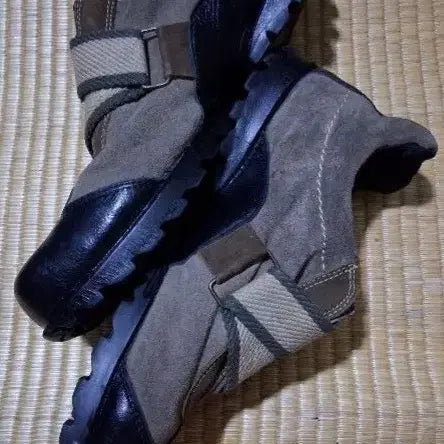 [BUNJANG] Kopcore Velcro Sneakers / 코프코어 벨크로 스니커즈 270(275) 택비포함