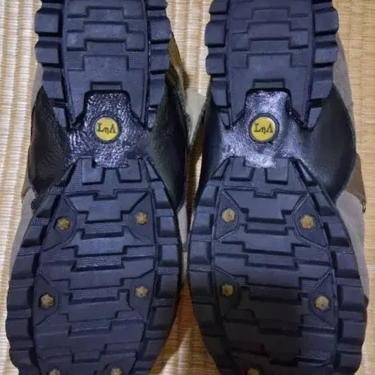 [BUNJANG] Kopcore Velcro Sneakers / 코프코어 벨크로 스니커즈 270(275) 택비포함