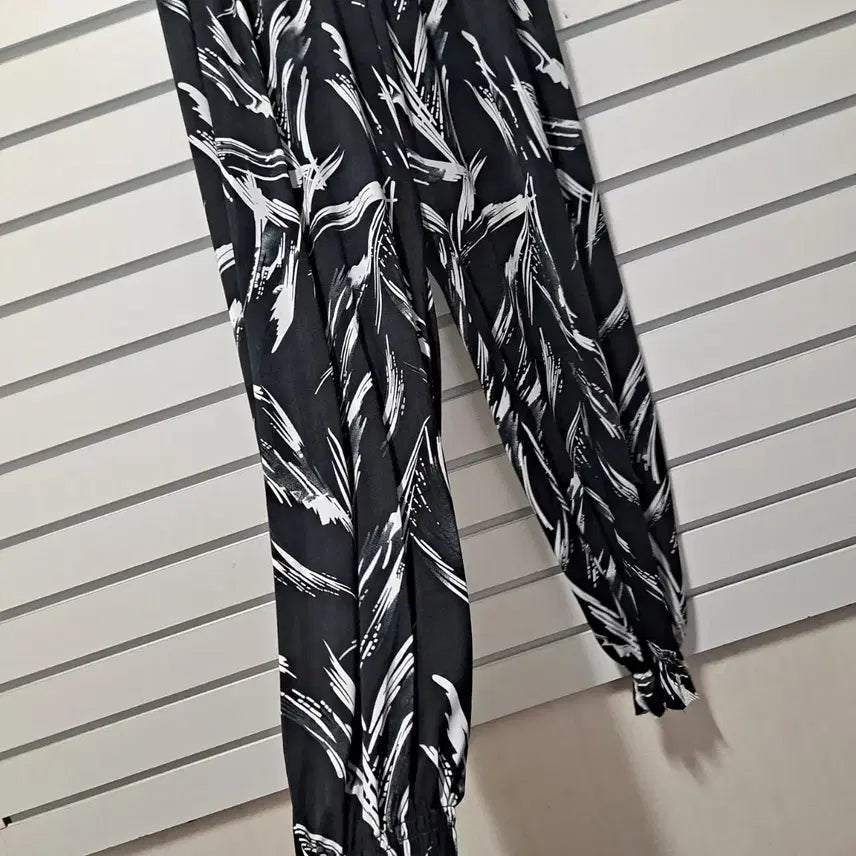 [BUNJANG] Black Pattern Women&