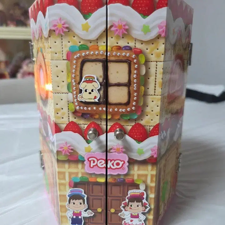 [BUNJANG] Pekochan House Music Box / 페코짱 하우스 인형의 집 오르골