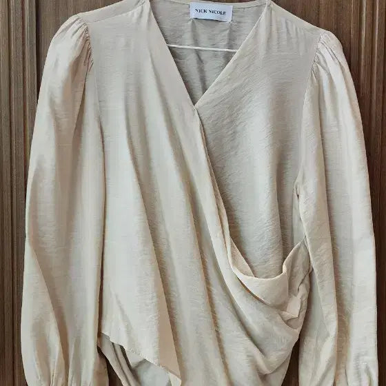 [BUNJANG] NICK NICOLE Wrap Blouse / 닉앤니콜 랩 블라우스 55-66