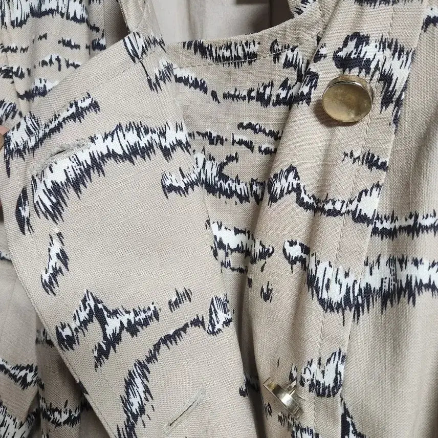[BUNJANG] Marc Jacobs Pattern Double Trench Coat - Size 55 / 마크제이콥스 패턴 더블 트렌치코트-55