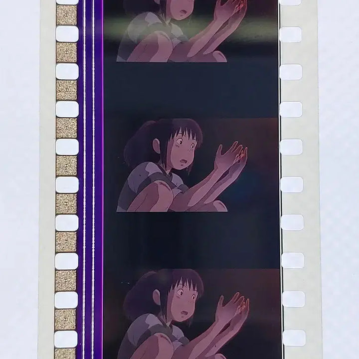 [BUNJANG] Studio Ghibli Spirited Away Film Cut 6-Frame Set / 센과 치히로의 행방불명 영화필름컷 6프레임 3매 (F-6)