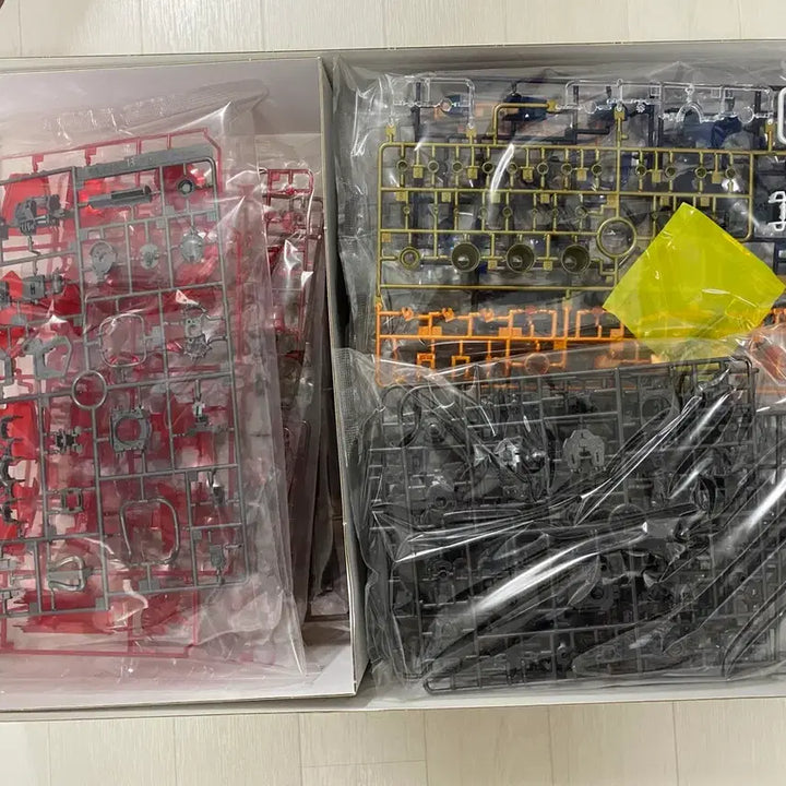 [BUNJANG] MG Psycho Zaku Mechanical Clear Limited Edition / MG 사이코 자쿠 하프 메카니컬 클리어 한정판