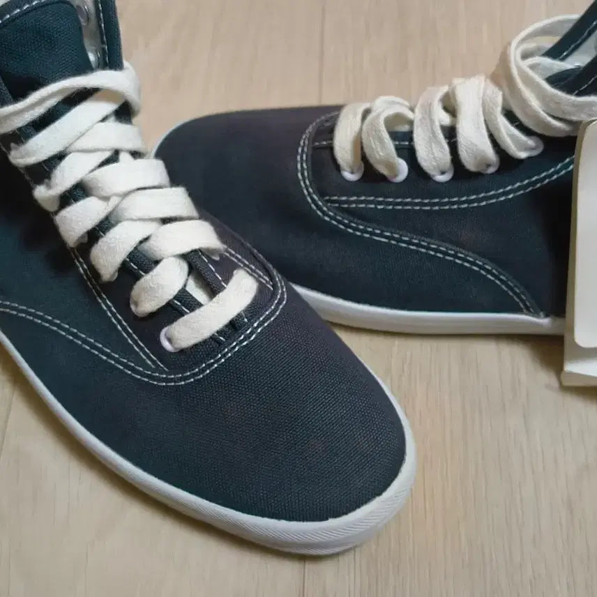 [BUNJANG] Keds Sneakers 230 Size - New / 케즈 스니커즈 230사이즈 새제품