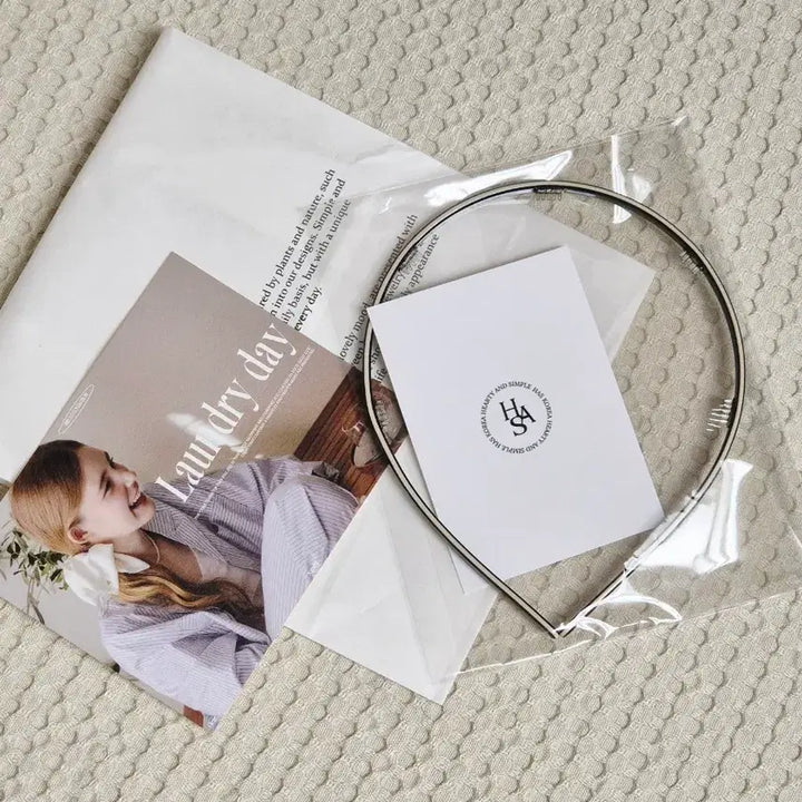 [BUNJANG] HAS Thin Black Hairband / [새상품] HAS 하스 헤어밴드 머리띠_정가:26,000원
