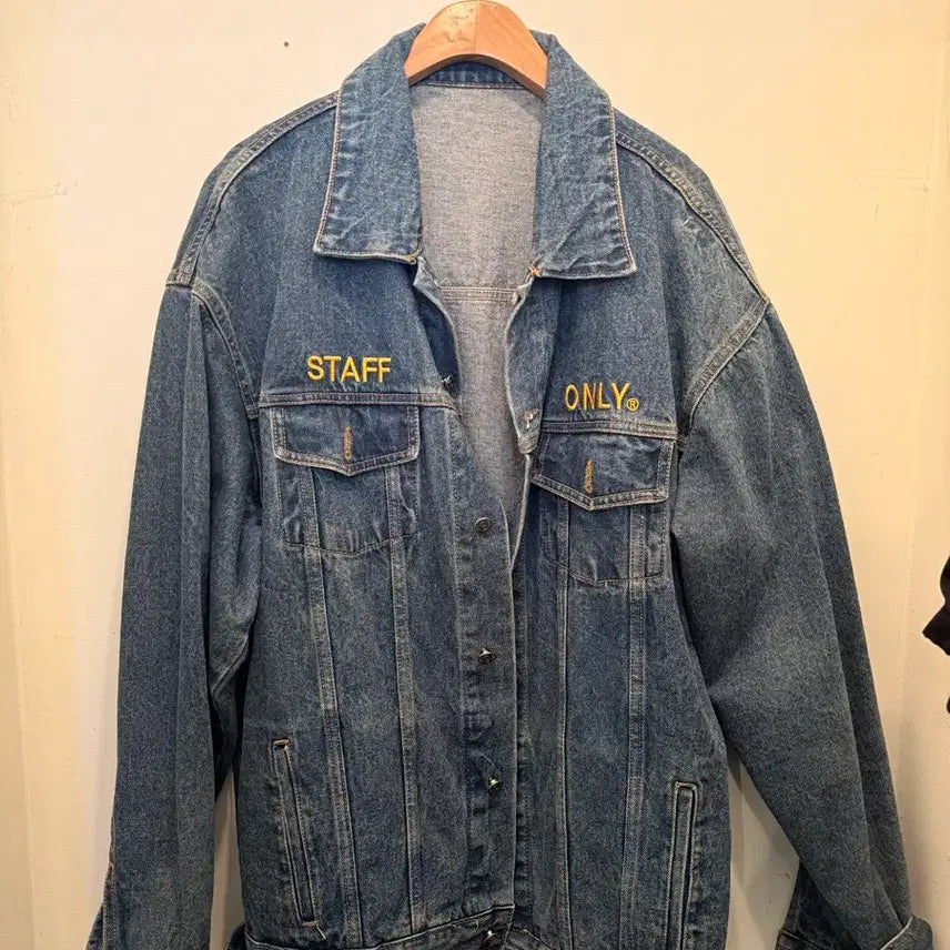 [BUNJANG] ONLY Staff Denim Jacket / ONLY 스탭 데님 자켓 청자켓
