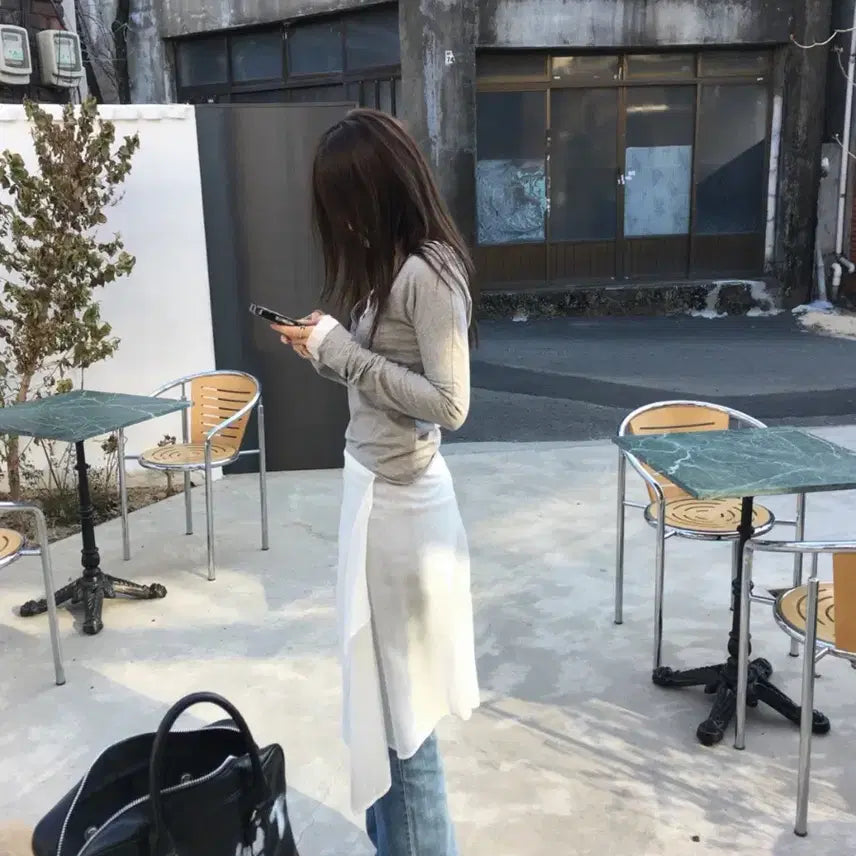 [BUNJANG] Nohp V-Neck Button Tee / 노프 브이넥 버튼 티