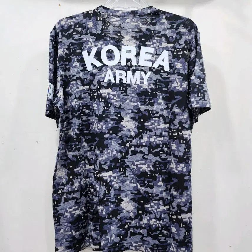 [BUNJANG] ROKA Digital Short Sleeve T-shirt / 로카디지털반팔
