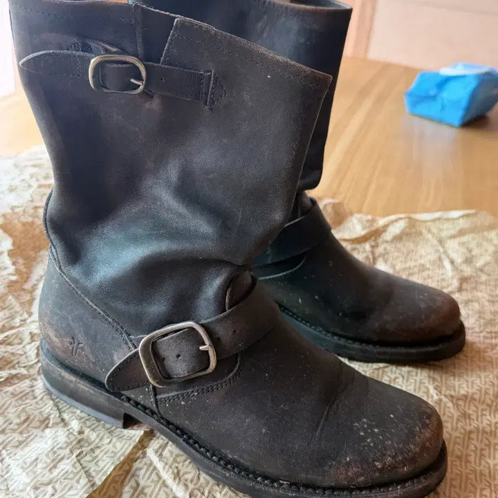 [SOLD OUT] Frye 7.5 ENGINEER 부츠