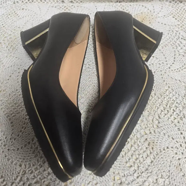 [BUNJANG] Elcanto MZZZ Black Pumps 230mm / 엘칸토 MZZZ 블랙 펌프스 230mm