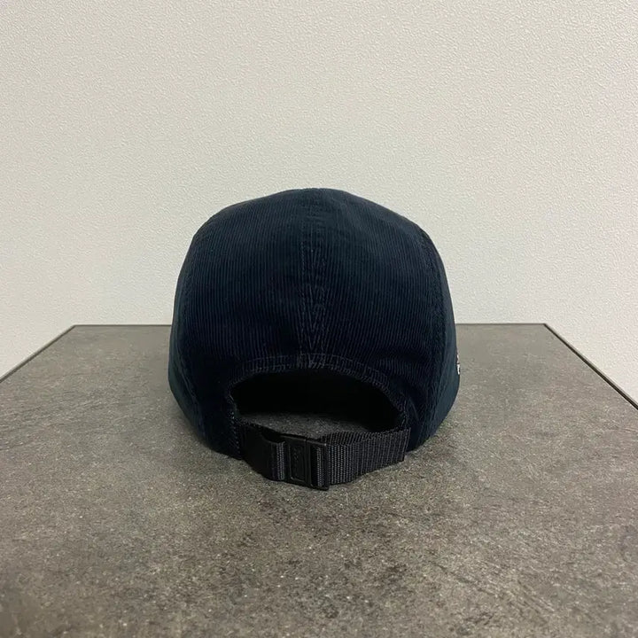 [BUNJANG] Supreme Box Logo Gore-Tex Camp Cap / (OS) 슈프림 박스로고 캠프캡 모자 고어텍스 블랙