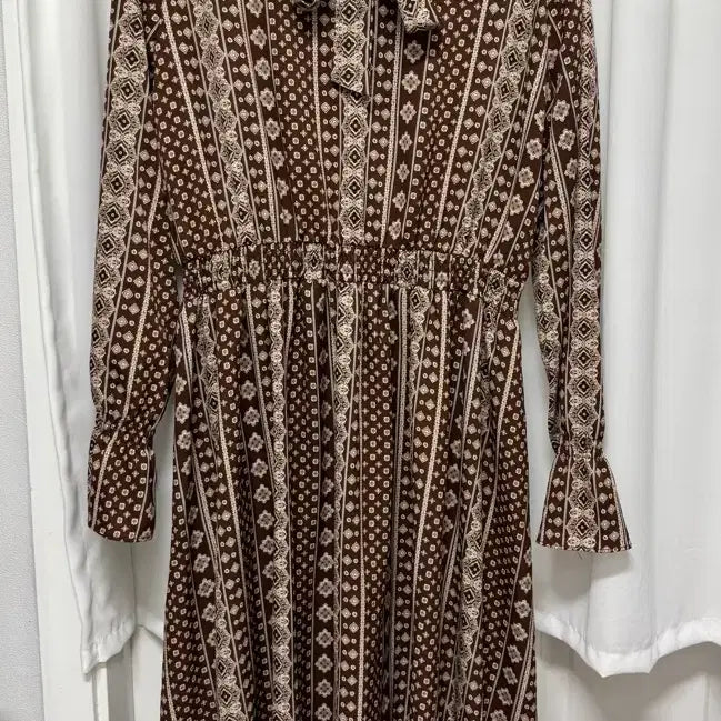 [BUNJANG] Plastic Island Brown Long Dress / 플라스틱아일랜드 브라운 롱원피스