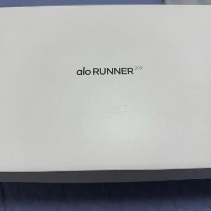[BUNJANG] ALO Runner Unisex Running Shoes / 알로 러너 ALO 런닝화 240mm, 250mm 남녀공용 새제품