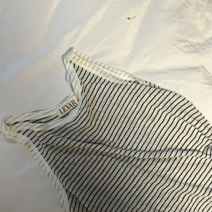 [SOLD OUT] 르바 린넨 슬리브리스