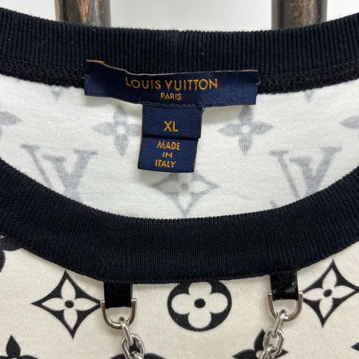 [BUNJANG] Louis Vuitton LV Logo Short Sleeve T-Shirt White XL / [XL]루이비통 LV로고 반팔티