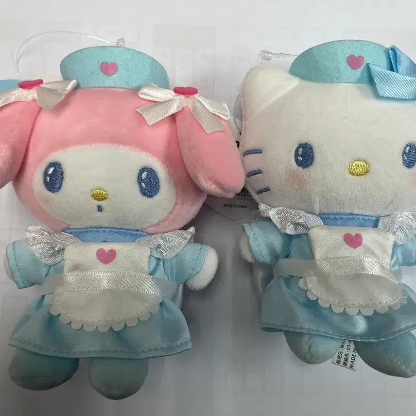 [BUNJANG] Sanrio Hello Kitty &amp; My Melody Nurse Keyring / 산리오 헬로키티 마이멜로디 간호사 키링 새상품