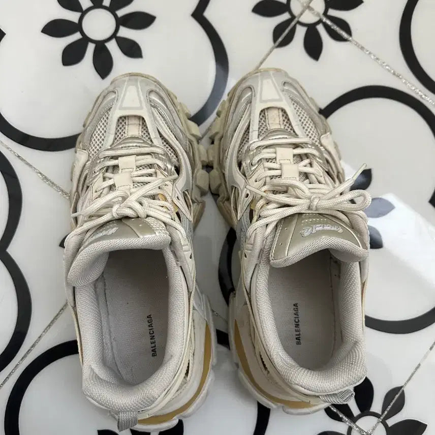 [BUNJANG] Balenciaga Track 2 Sneakers Size 40 / 발렌시아가 트랙2 40사이즈