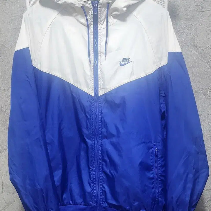 [BUNJANG] Nike Windbreaker Jacket White/Blue / 나이키 바람막이 화이트/블루