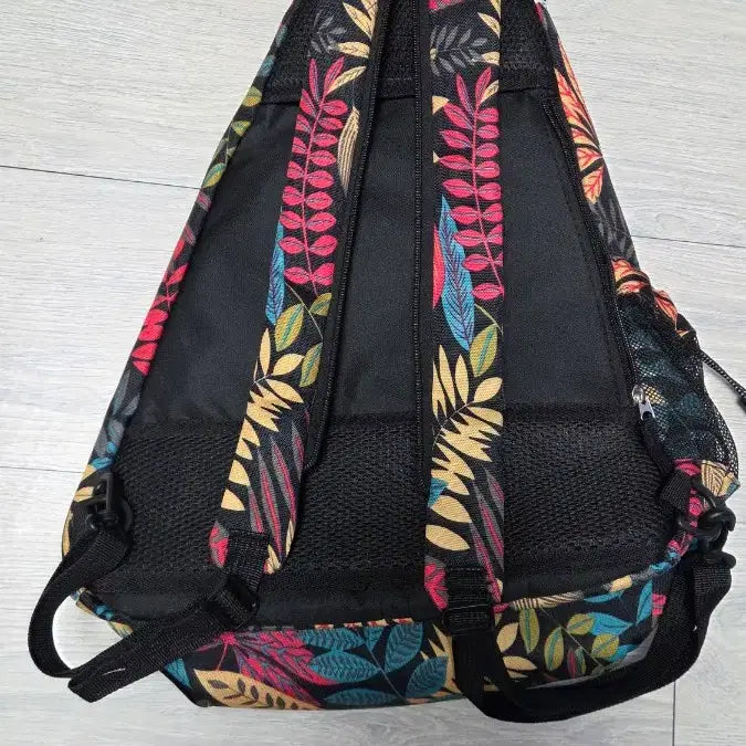 [BUNJANG] KAVU Pattern Sling Bag Backpack / [직구/새상품] KAVU 패턴 슬링백 크로스백 백팩 가방