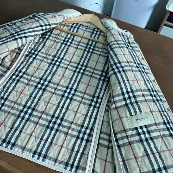 [BUNJANG] Burberry Woman Quilted Jacket S / 버버리 우먼 퀼팅 자켓 S