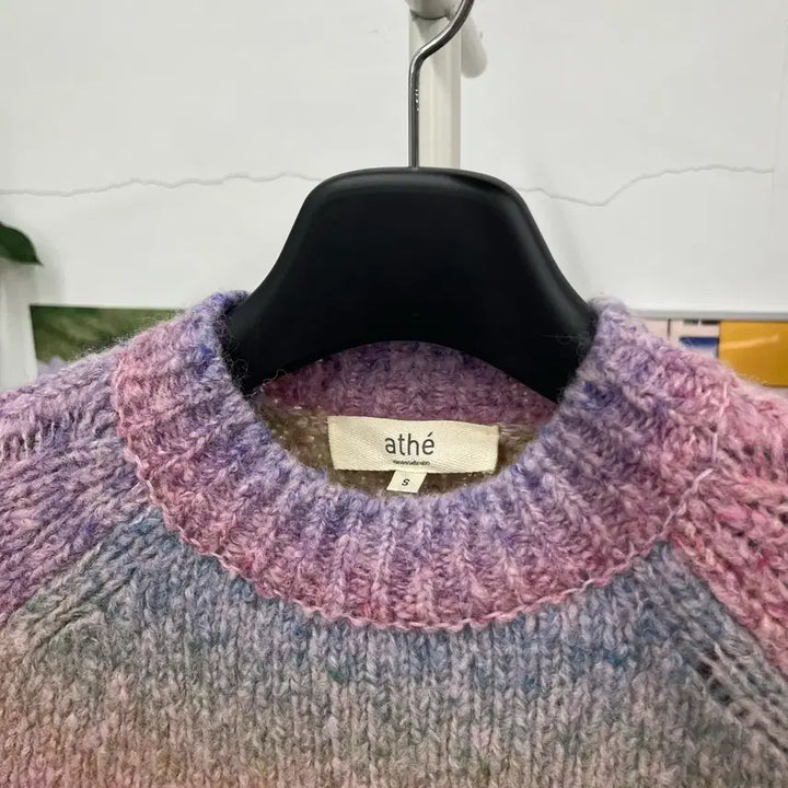 [SOLD OUT] 아떼바네사브루노 알파카 니트 S