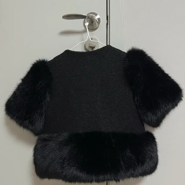 [BUNJANG] Black Faux Fur Tweed Jacket / 퍼 트위드 자켓