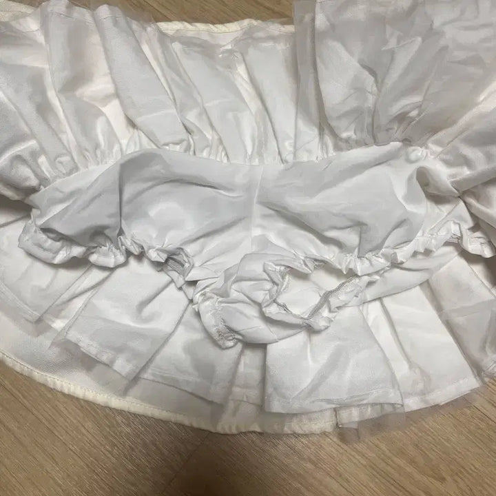 [SOLD OUT] 에이블리 지그재그 캉캉 프릴 코튼 크림 미니 스커트