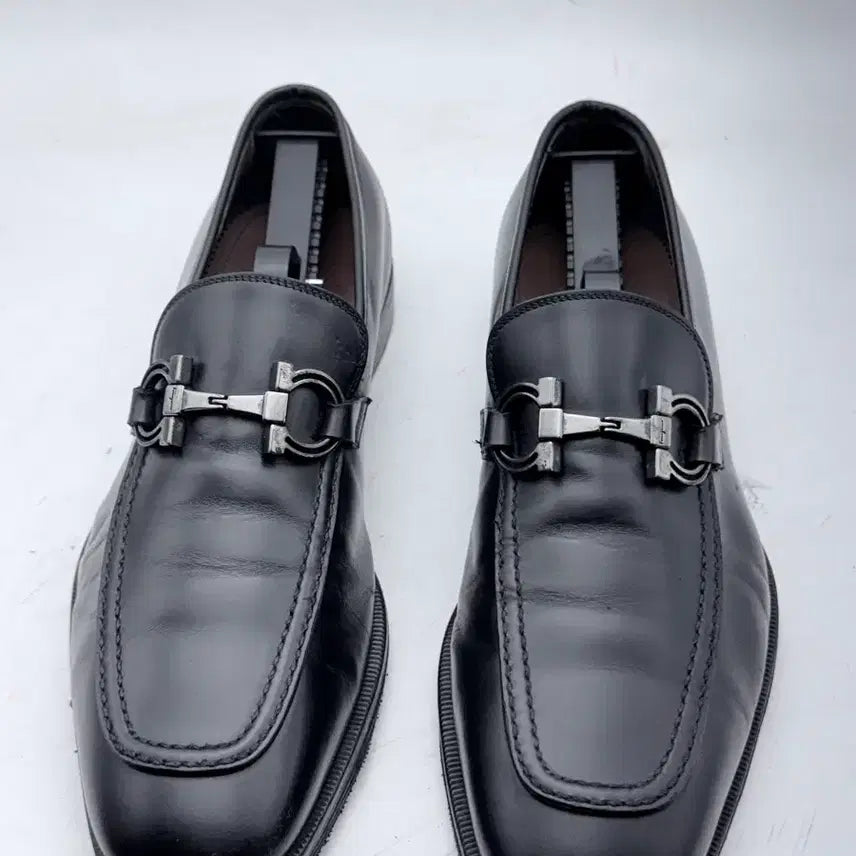 [BUNJANG] Salvatore Ferragamo Leather Loafers / 정품)페라가모270
