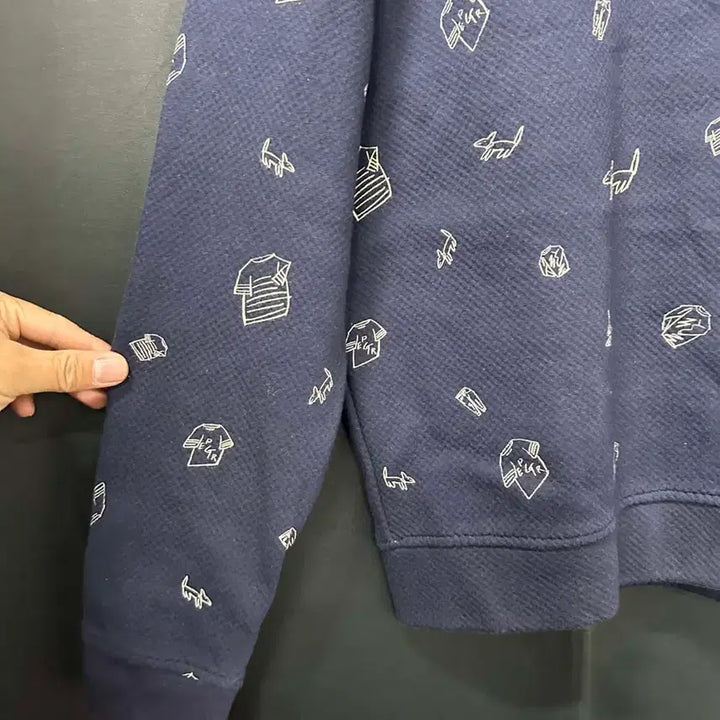 [BUNJANG] Epigram Navy Pattern Sweatshirt / series;epigram 네이비 패턴 맨투맨