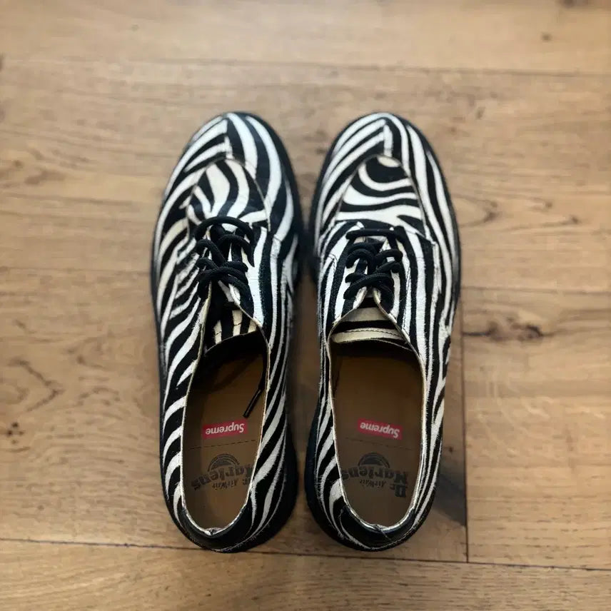 [BUNJANG] Supreme x Dr. Martens 2046 Shoes / 슈프림 x 닥터마틴 2046